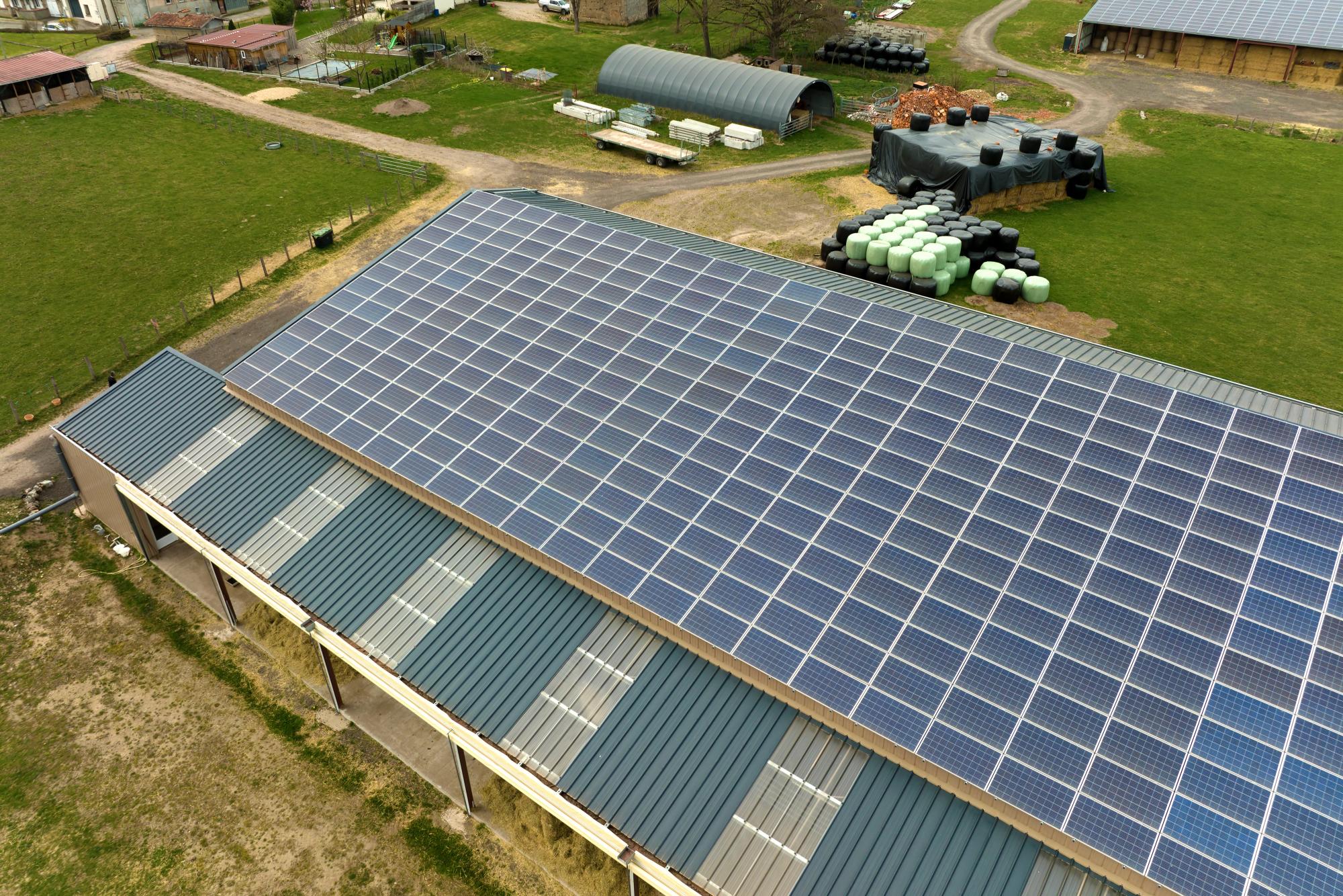 Fotowoltaika dla rolnika 2026: 3940 zł za 1 kW PV i 2250 zł za 1 kWh magazynu energii?